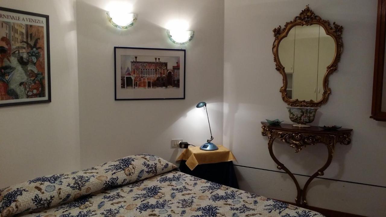 In The Heart Of Venice Free Internet מראה חיצוני תמונה